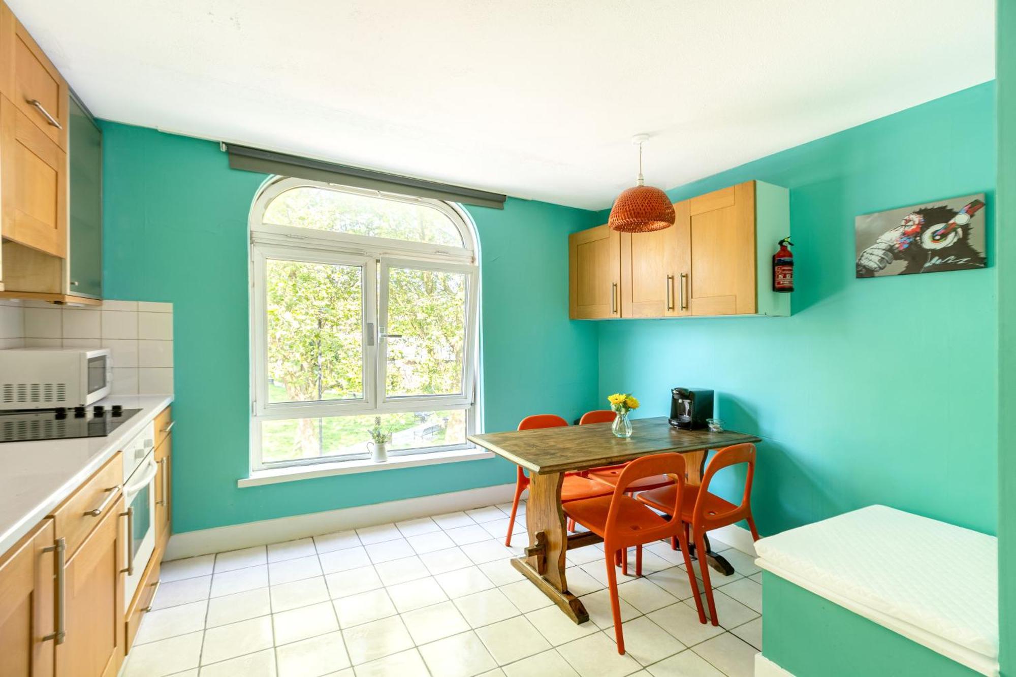 Magnificent 3Br Apt With Balcony Лондон Екстер'єр фото